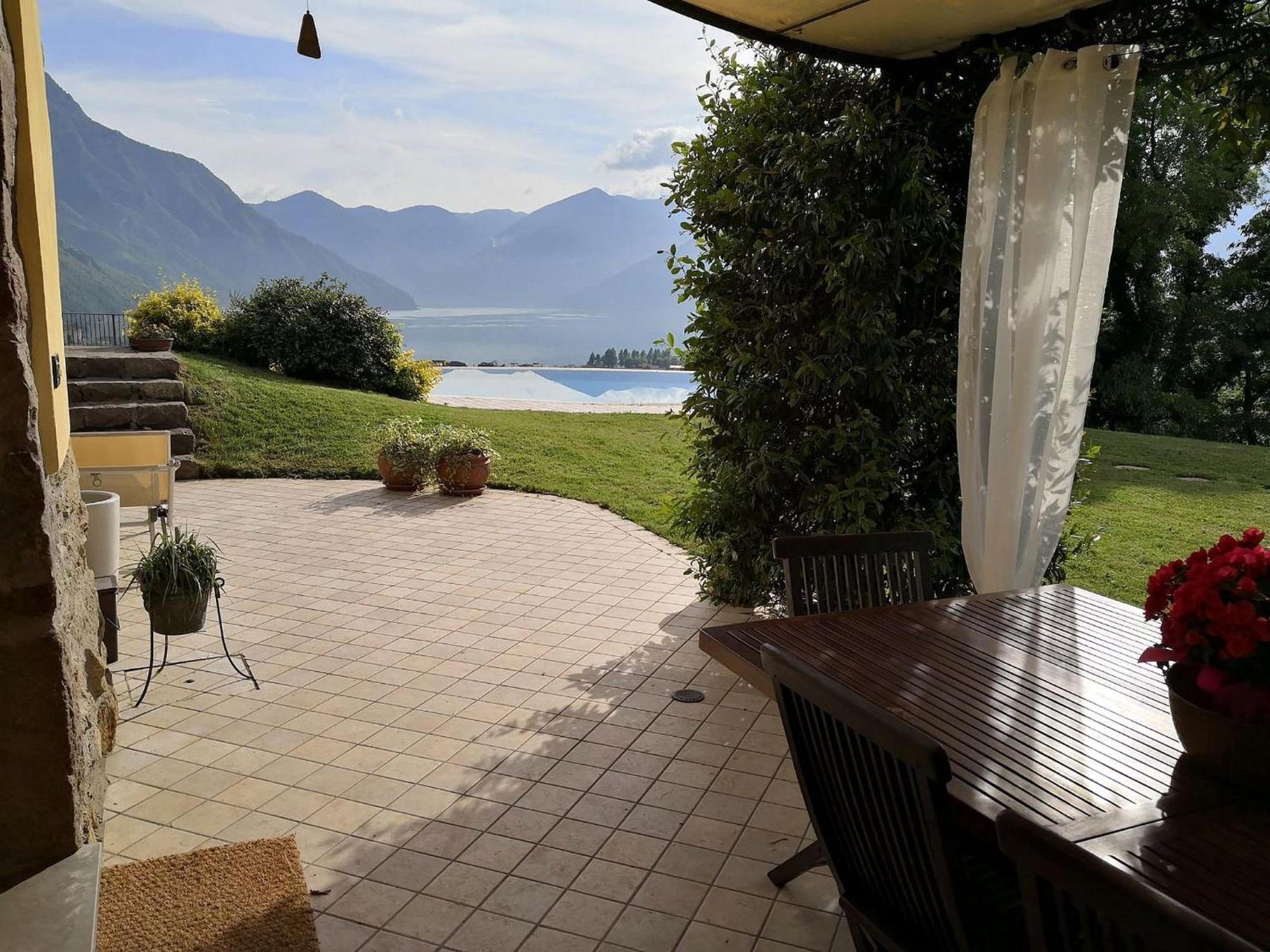 Villa In Pisogne With Pool Garden And Lake View Esterno foto