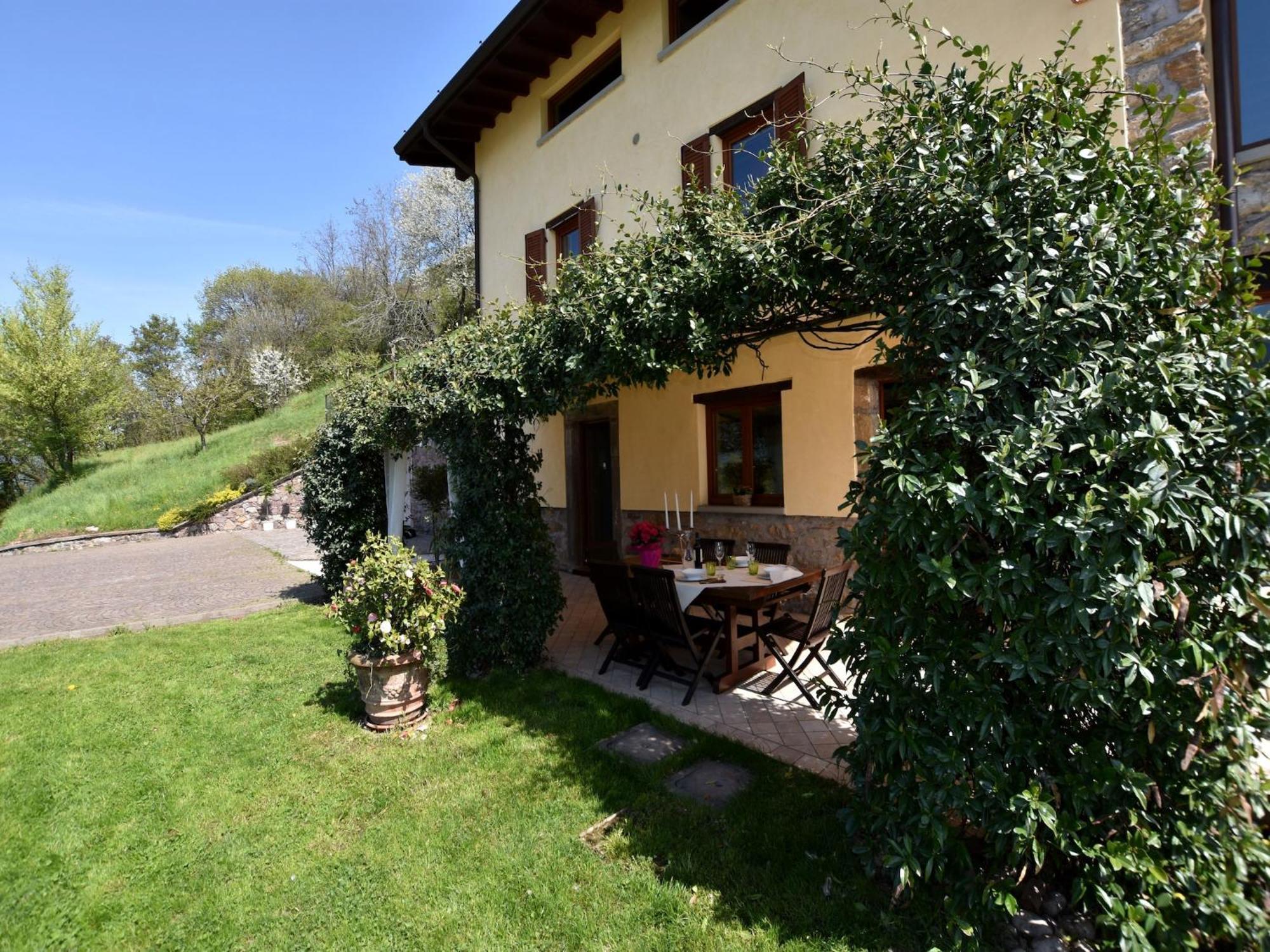 Villa In Pisogne With Pool Garden And Lake View Esterno foto