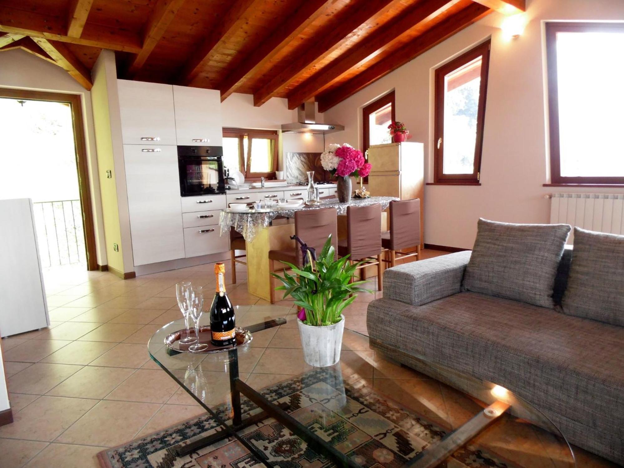 Villa In Pisogne With Pool Garden And Lake View Esterno foto