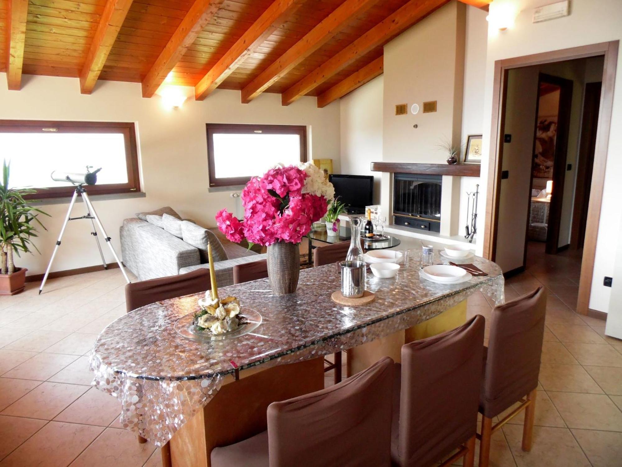 Villa In Pisogne With Pool Garden And Lake View Esterno foto