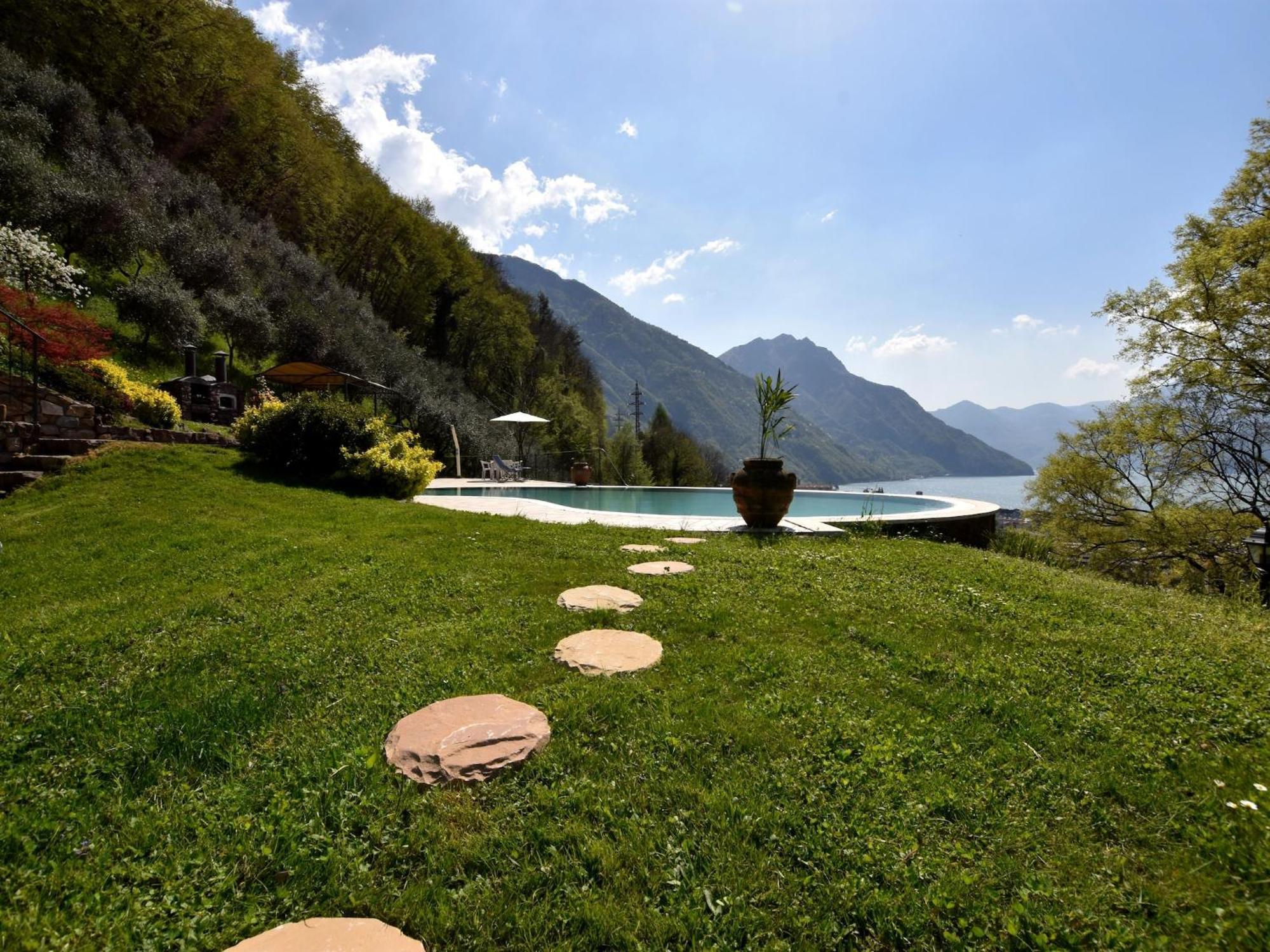 Villa In Pisogne With Pool Garden And Lake View Esterno foto